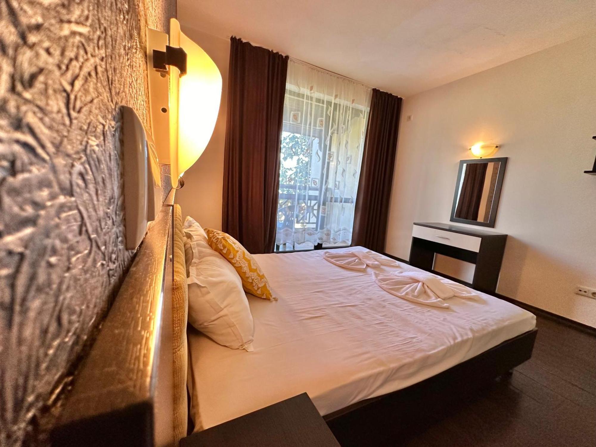 סאני ביץ' Menada Imperial Heights Villas מראה חיצוני תמונה
