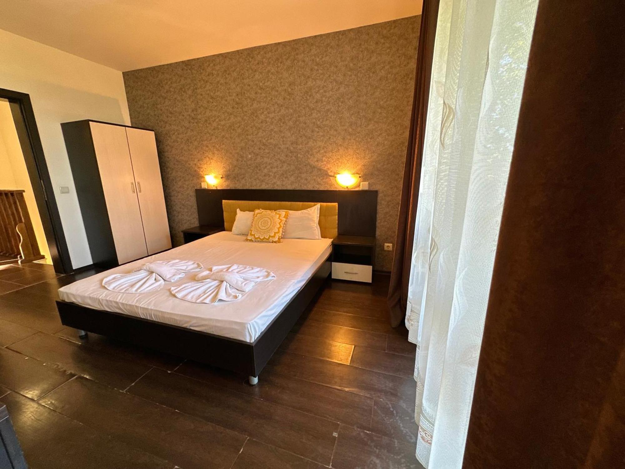 סאני ביץ' Menada Imperial Heights Villas מראה חיצוני תמונה