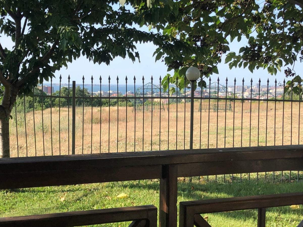 סאני ביץ' Menada Imperial Heights Villas מראה חיצוני תמונה